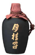 Gekkeikan - Junmai Black & Gold Sake